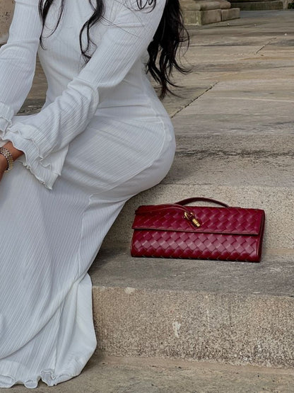 Elegantly Styled Bag for Everyday Wear