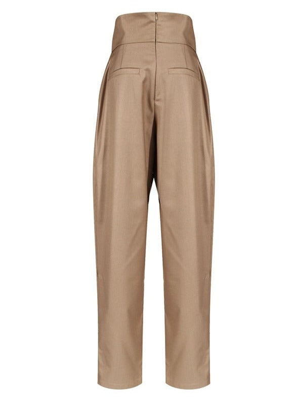 Sophisticated Pants with a Clean Classic Look