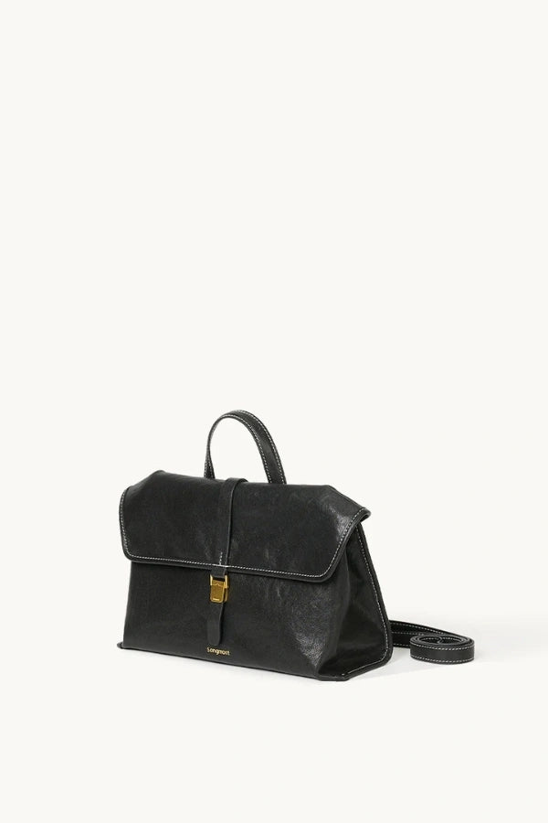 Effortlessly Elegant Bag with a Timeless Design