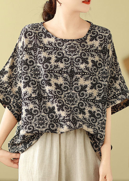 Gracefully Styled Top for Any Occasion