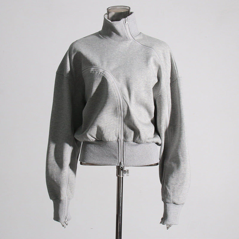 Well Tailored Sweater with a Graceful Silhouette