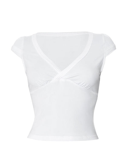 Beautifully Finished Top in a Timeless Design