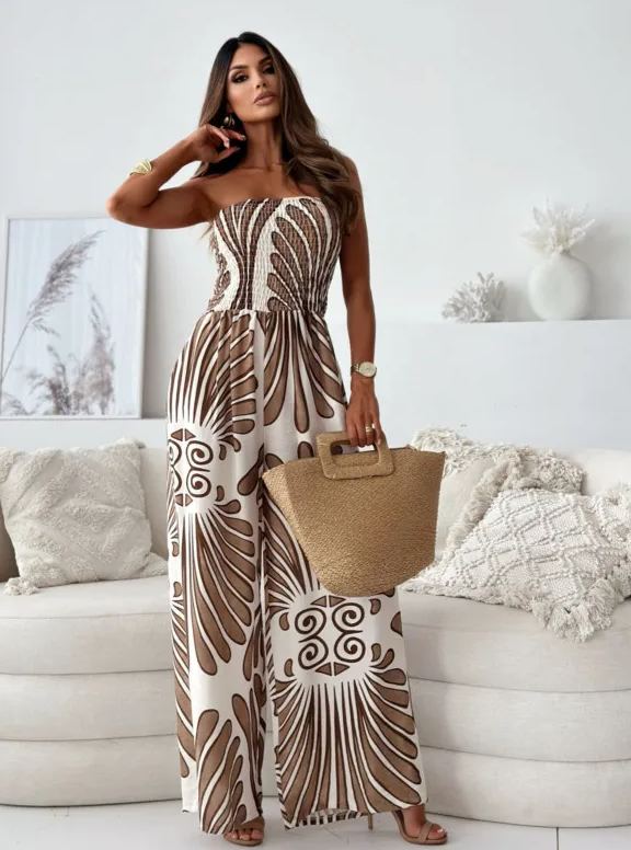 Elegantly Styled Garment for Everyday Wear