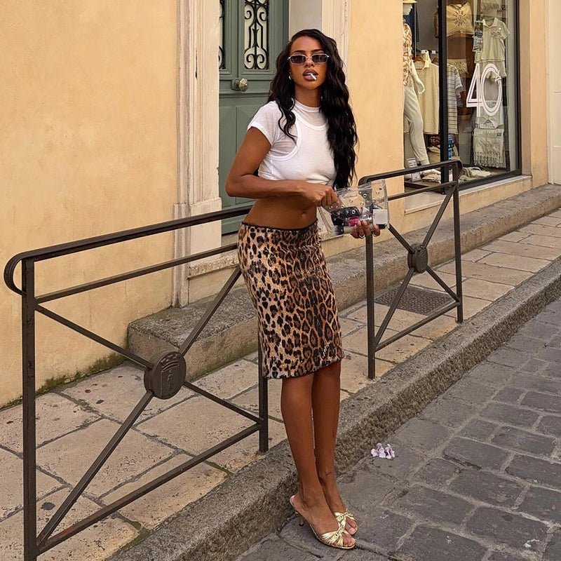 Sophisticated Garment with a Clean Classic Look