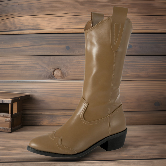 Well Tailored Boots with a Graceful Silhouette