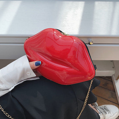 Gracefully Styled Bag for Any Occasion