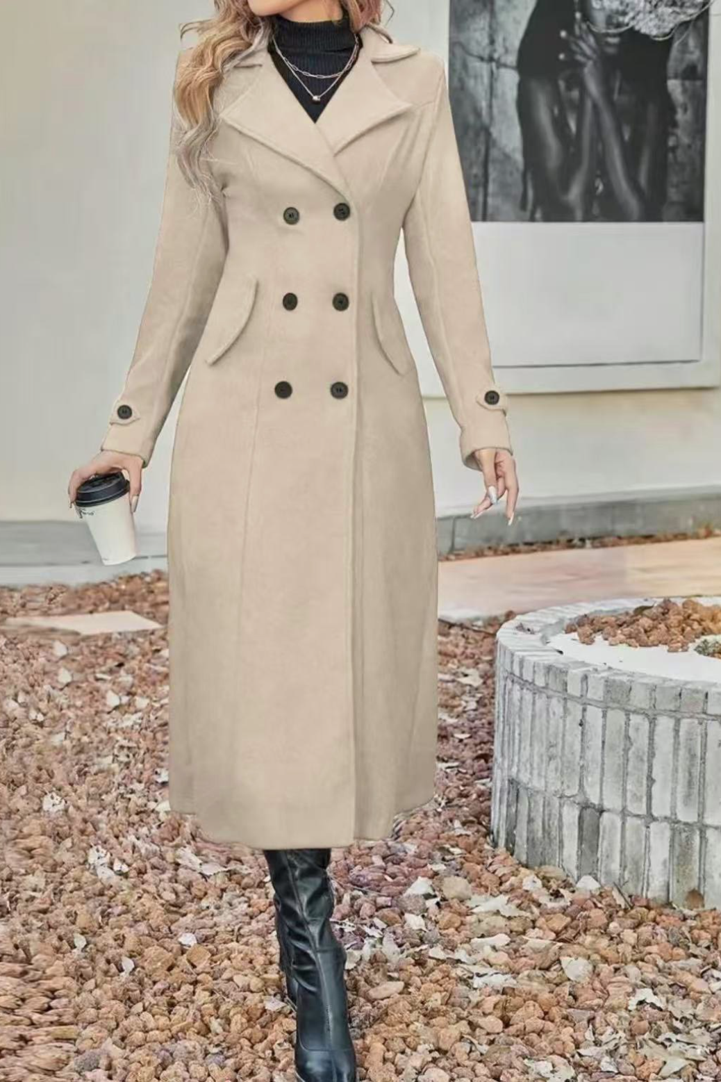 Polished Coat with an Effortless Classic Look