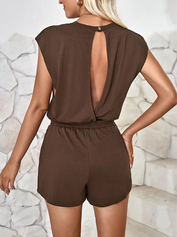 Well Tailored Garment with a Graceful Silhouette