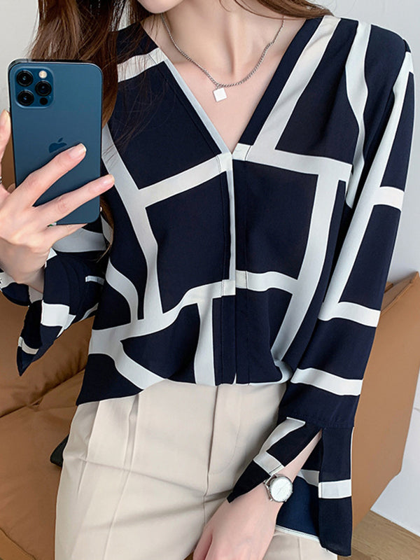 Classic Vintage & Enduringly Stylish Blouse