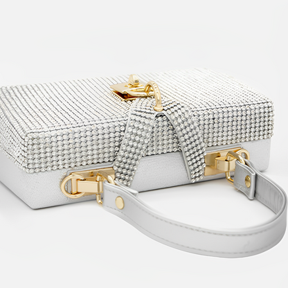 Polished Bag with an Effortless Classic Look
