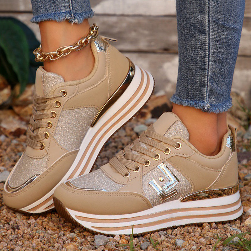 Effortlessly Elegant Shoes with a Timeless Design