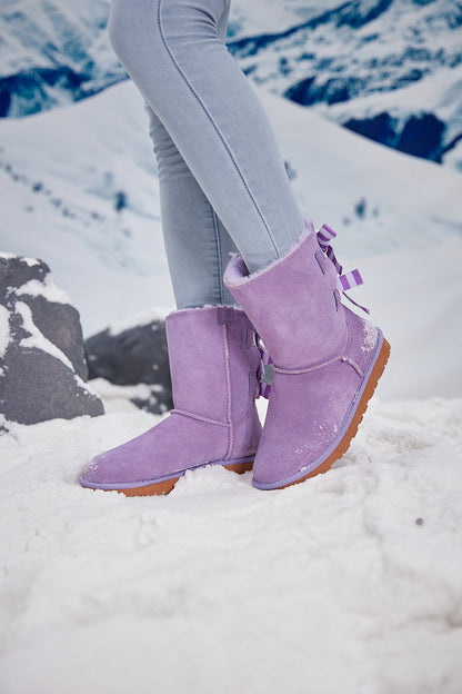 Well Tailored Boots with a Graceful Silhouette