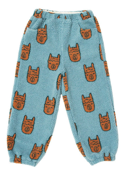 Classic Vintage Pants with a Flattering Fit