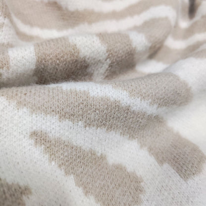 Beautifully Finished Cardigan in a Timeless Design