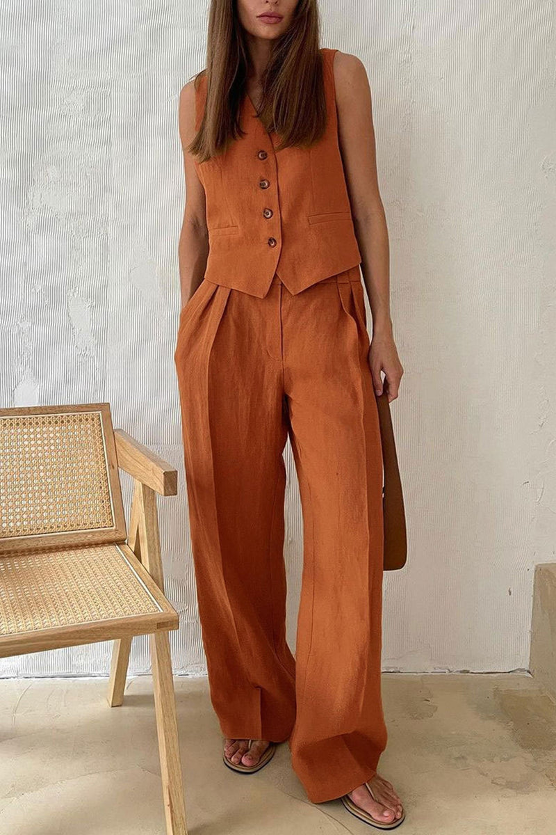 Beautifully Finished Pants in a Timeless Design