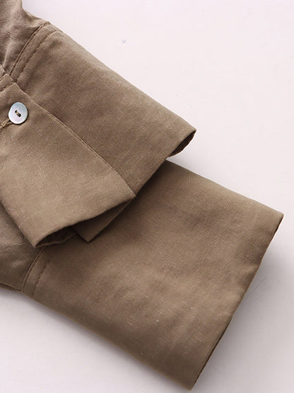 Classic Vintage Blouse with a Flattering Fit