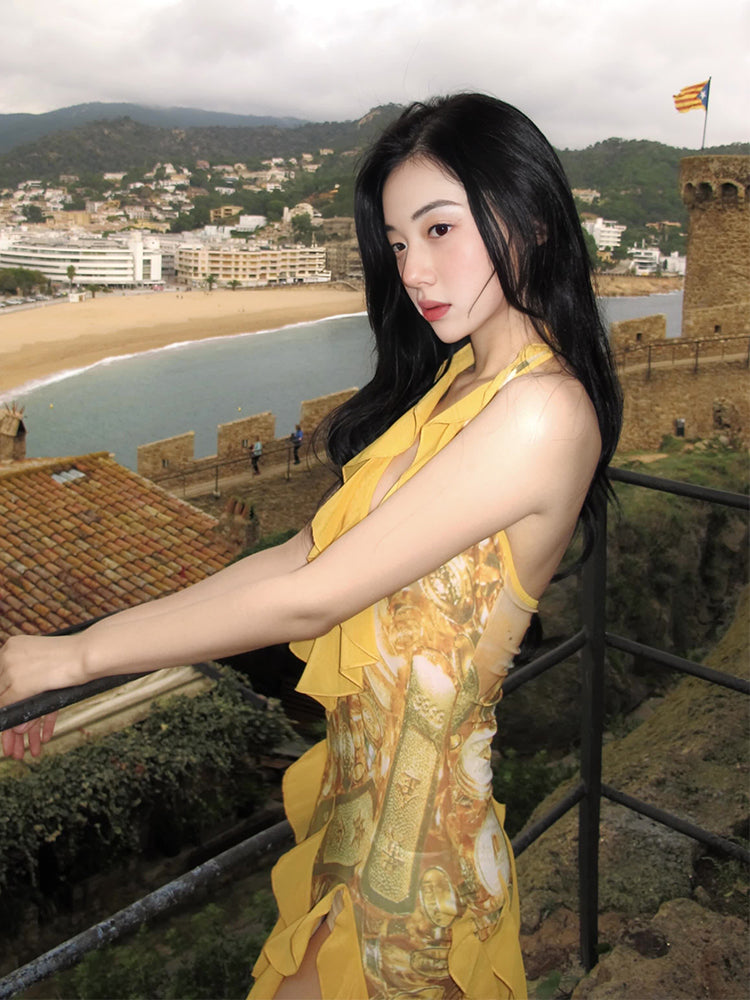 Effortlessly Elegant Dress with a Timeless Design