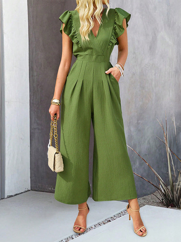 Well Tailored Garment with a Graceful Silhouette