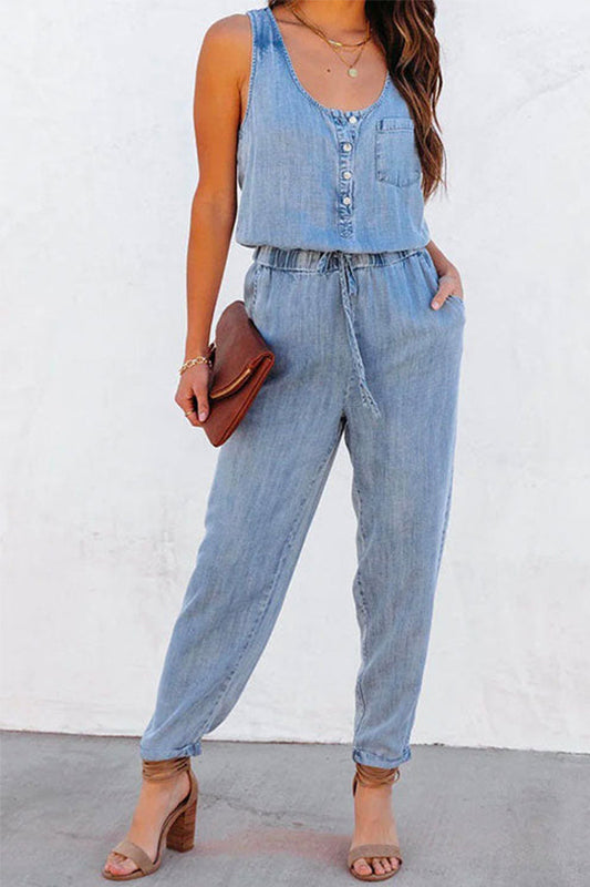 Sophisticated Garment with a Clean Classic Look