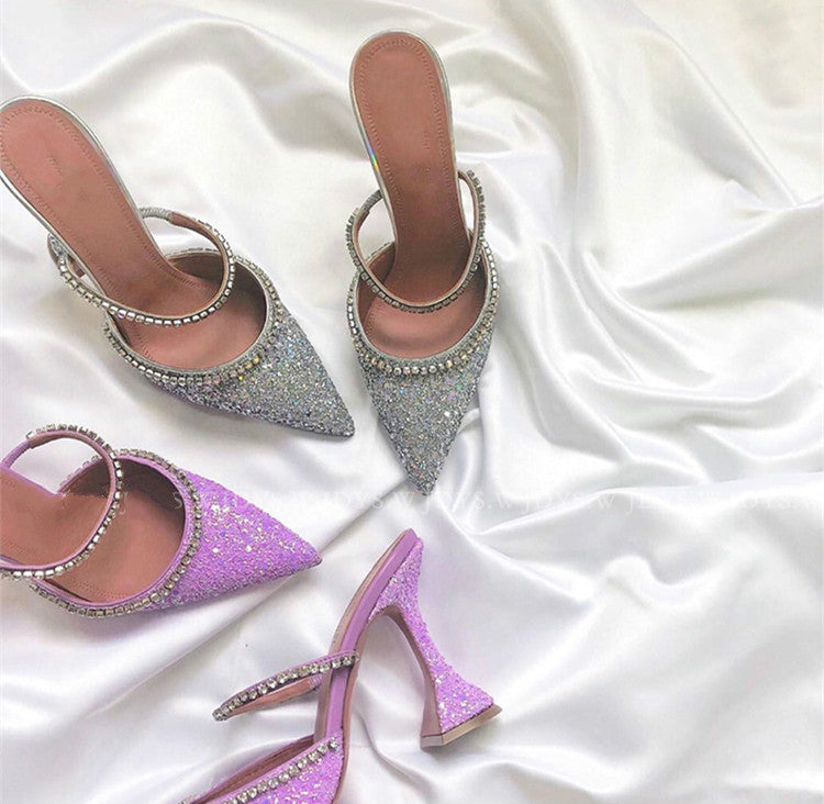 Classic Vintage Heels with a Flattering Fit
