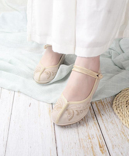 Sophisticated Heels with a Clean Classic Look