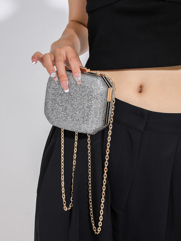 Classic Vintage Bag with a Flattering Fit
