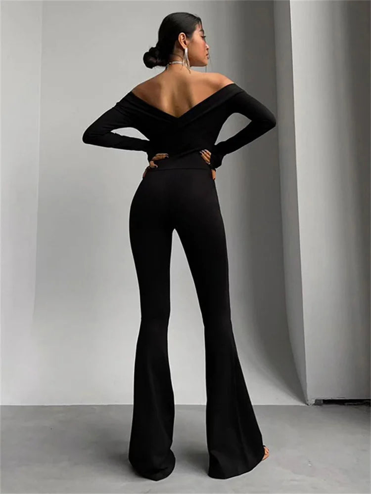 Elegantly Styled Trousers for Everyday Wear