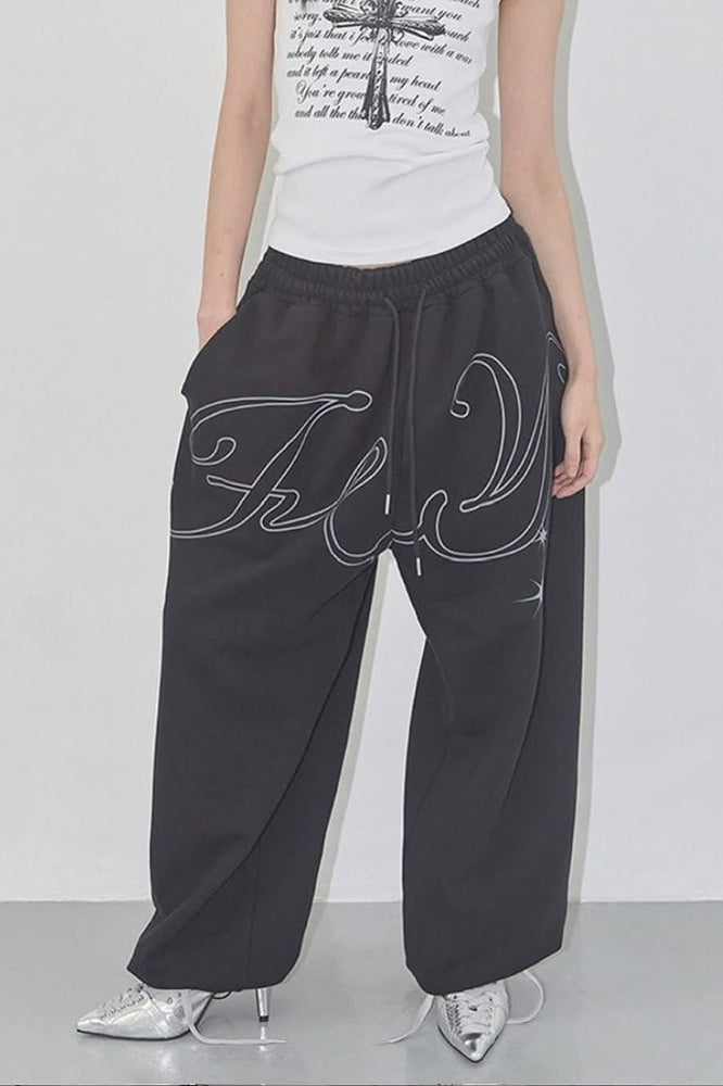 Sophisticated Pants with a Clean Classic Look