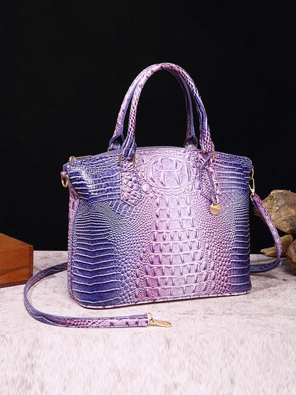 Gracefully Styled Bag for Any Occasion
