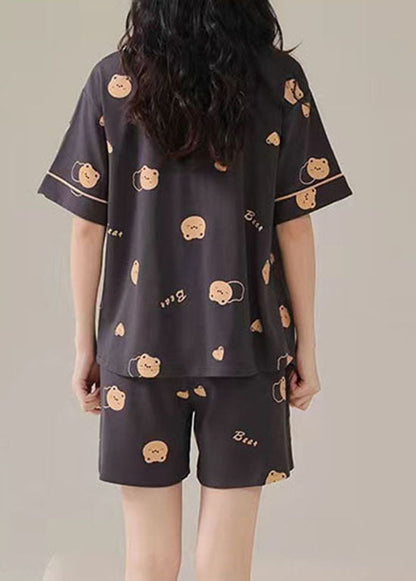 Beautifully Finished Garment in a Timeless Design