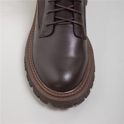 Elegantly Styled Boots for Everyday Wear