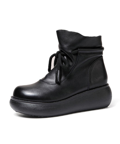 Polished Boots with an Effortless Classic Look