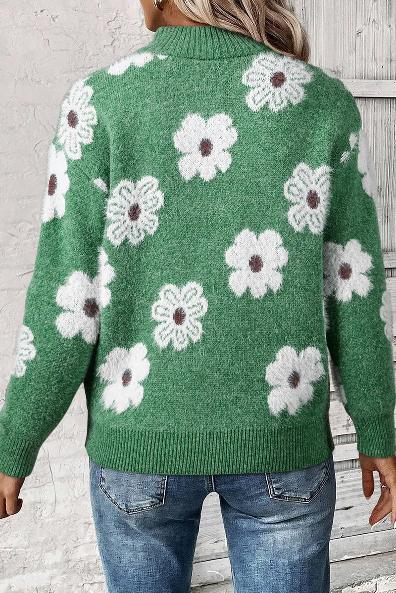 Effortlessly Elegant Sweater with a Timeless Design