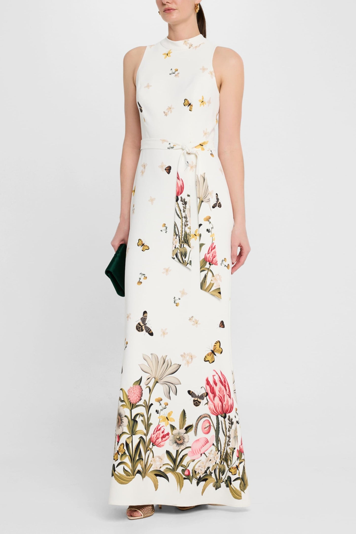 Gracefully Styled Dress for Any Occasion