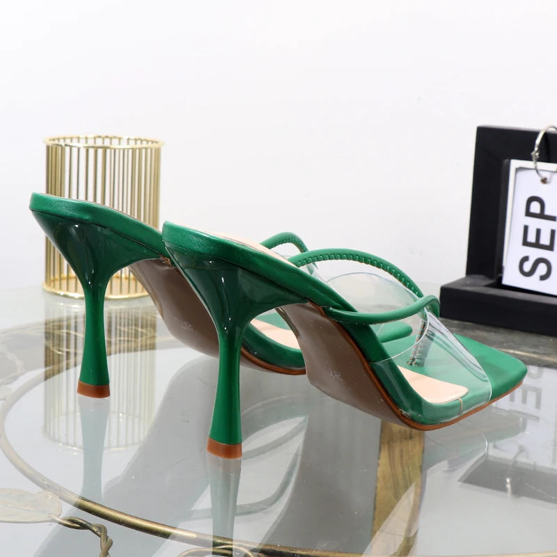 Polished Sandals with an Effortless Classic Look