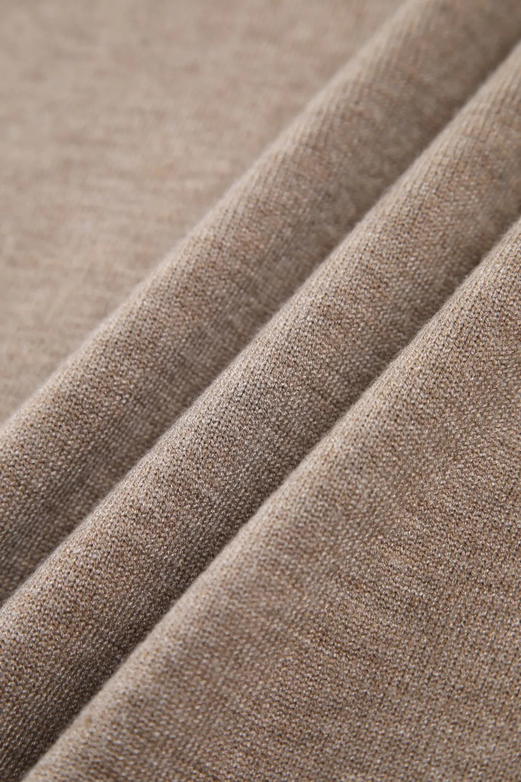 Classic Vintage Sweater with a Flattering Fit