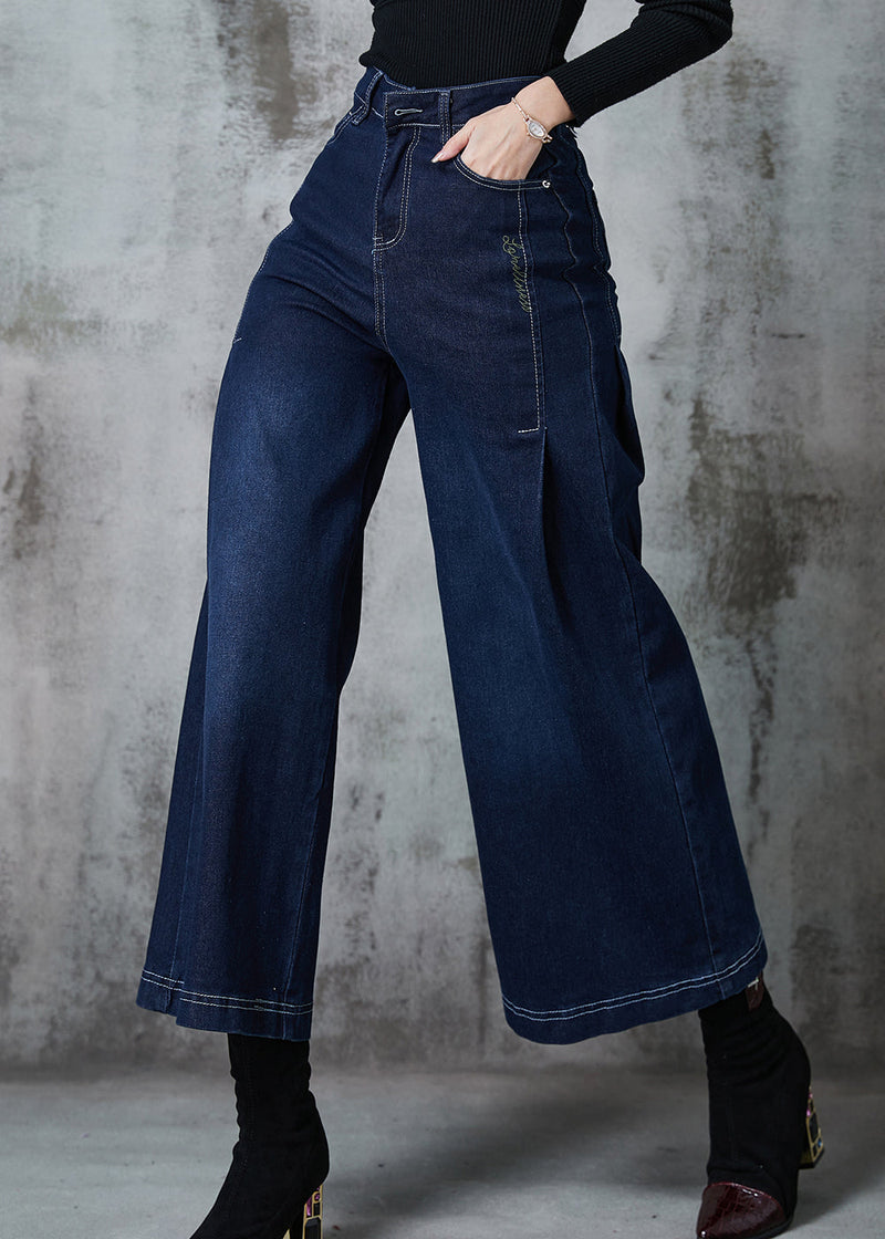 Classic Vintage Pants with a Flattering Fit