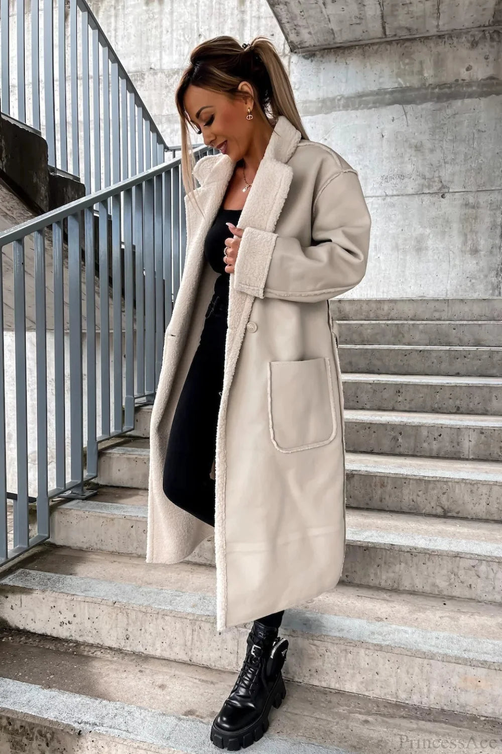Sophisticated Coat with a Clean Classic Look