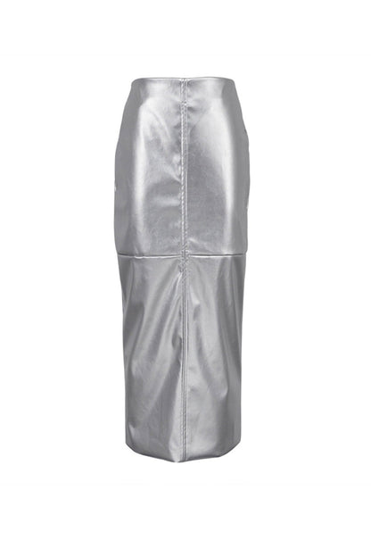 Effortlessly Elegant Garment with a Timeless Design