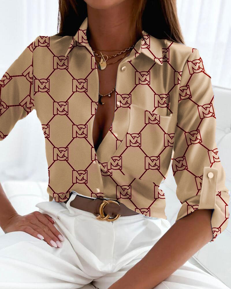 Classic Vintage Shirt with a Flattering Fit