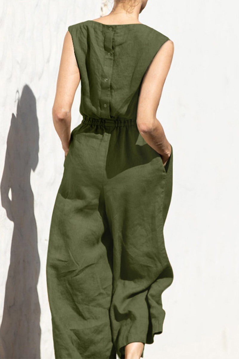Sophisticated Garment with a Clean Classic Look