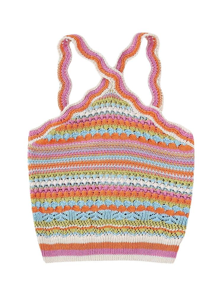 Classic Vintage Top with a Flattering Fit