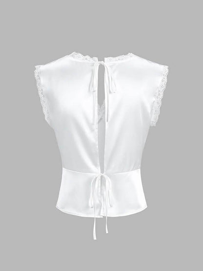 Effortlessly Elegant Garment with a Timeless Design