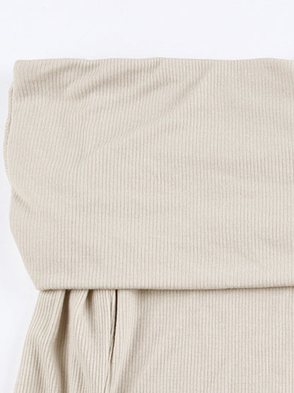 Effortlessly Elegant Garment with a Timeless Design