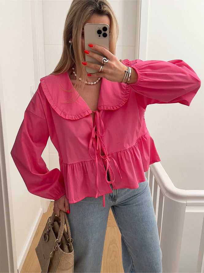 Effortlessly Elegant Top with a Timeless Design