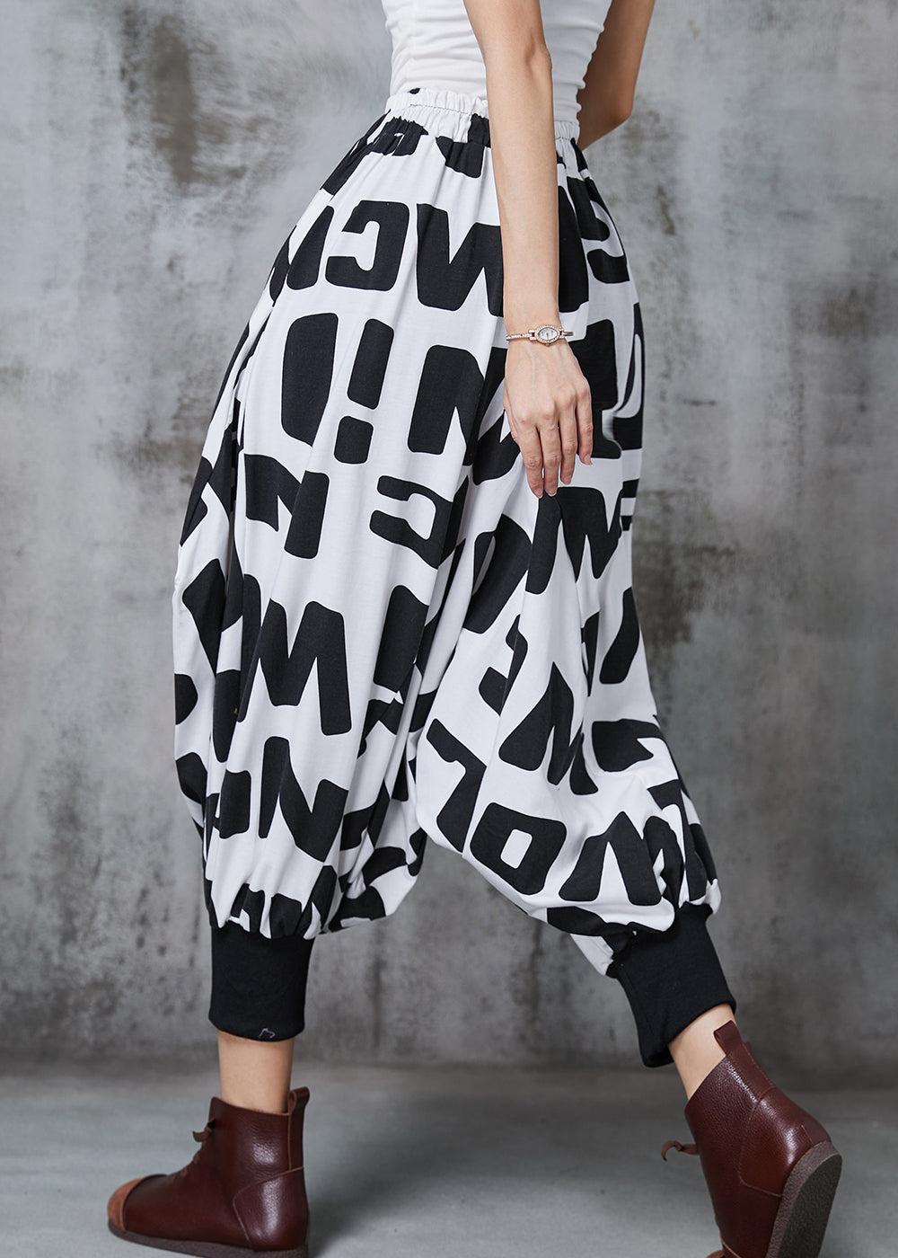 Sophisticated Pants with a Clean Classic Look