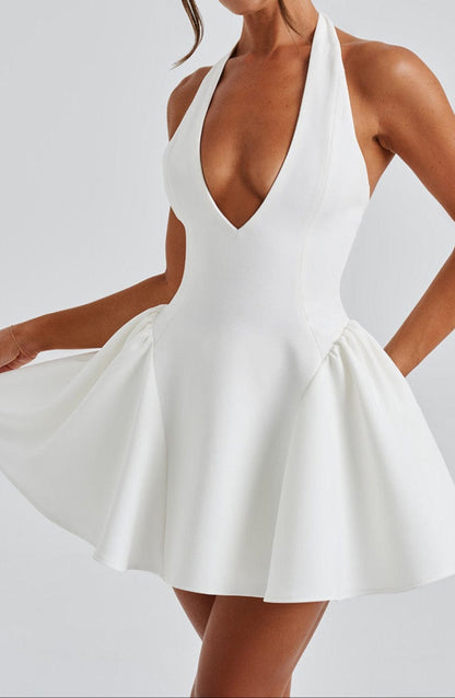 Classic Vintage Garment with a Flattering Fit