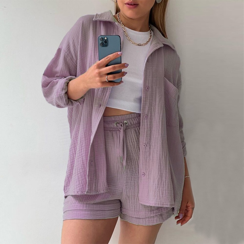 Effortlessly Elegant Garment with a Timeless Design