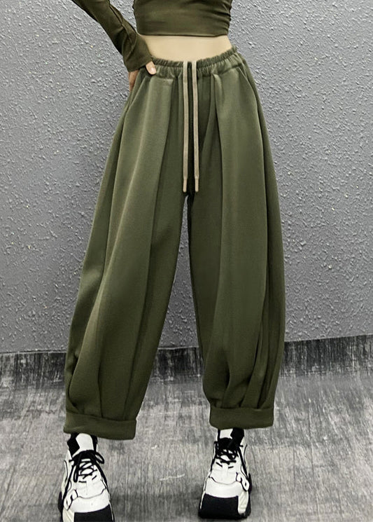 Sophisticated Pants with a Clean Classic Look