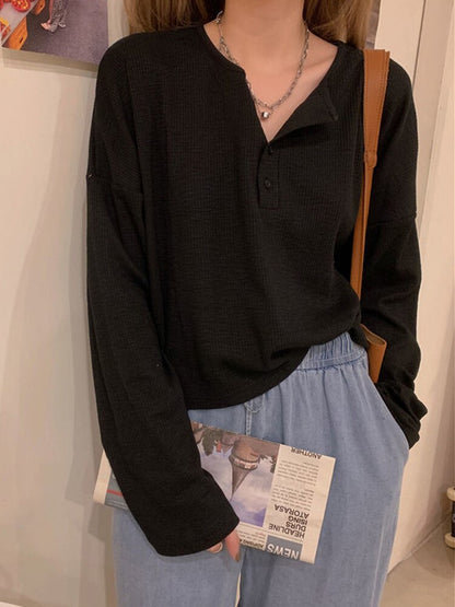 Well Tailored T-Shirt with a Graceful Silhouette